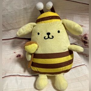 Sanrio Pompompurin bee plush-NEW